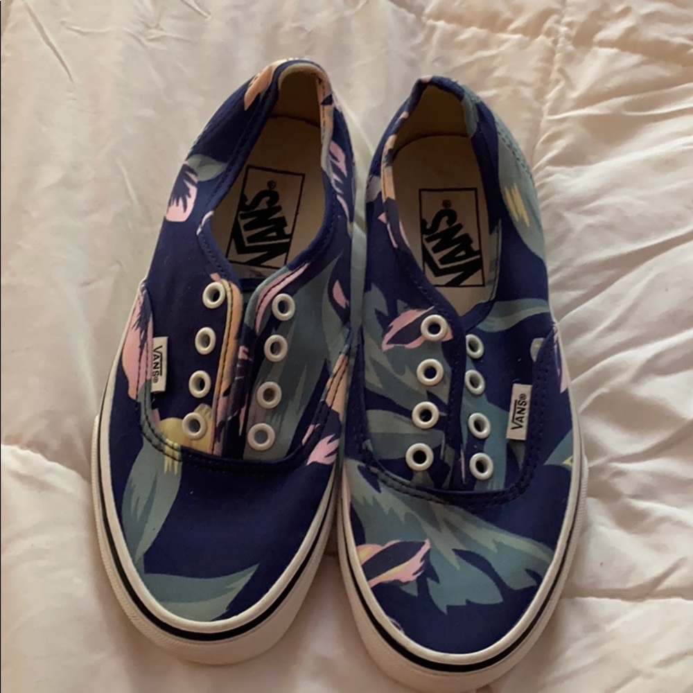 NWOT Vans